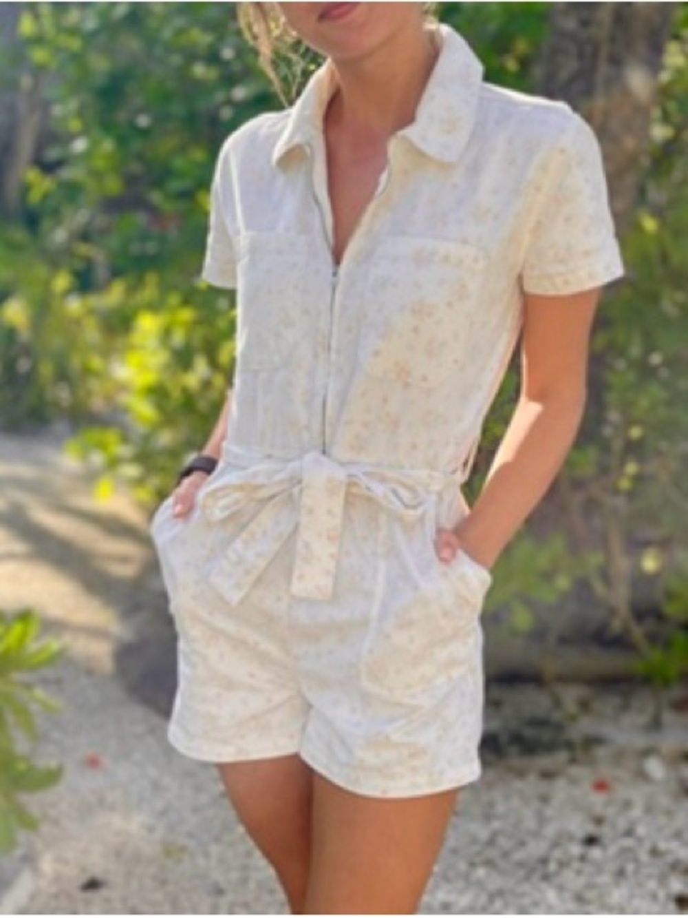 Urban Outfitters Nuuly Rosetta Floral Romper utility shorts tie sash size large